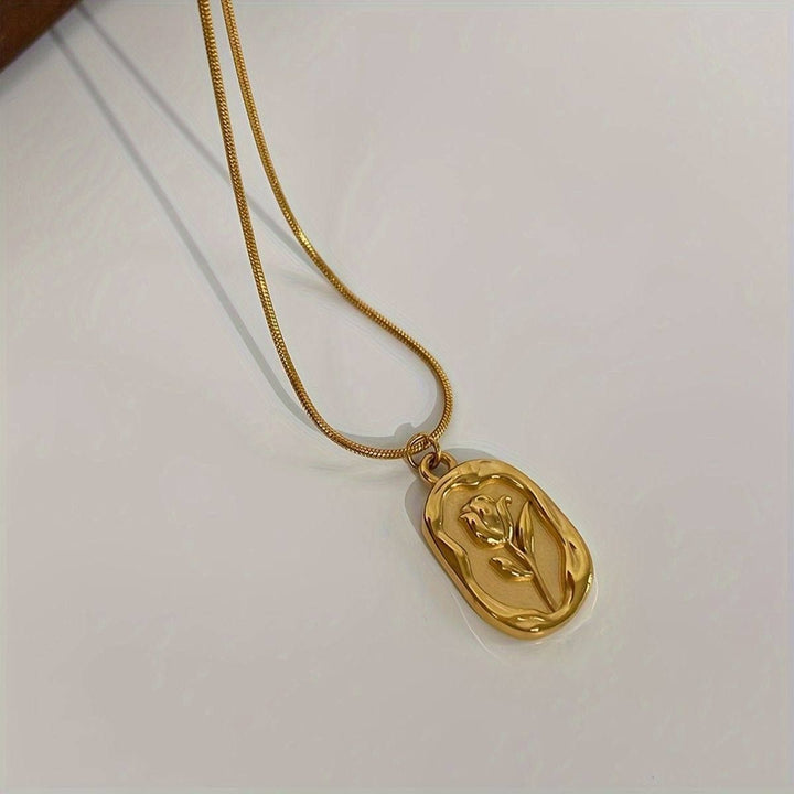 Rose flower oval pendent necklace