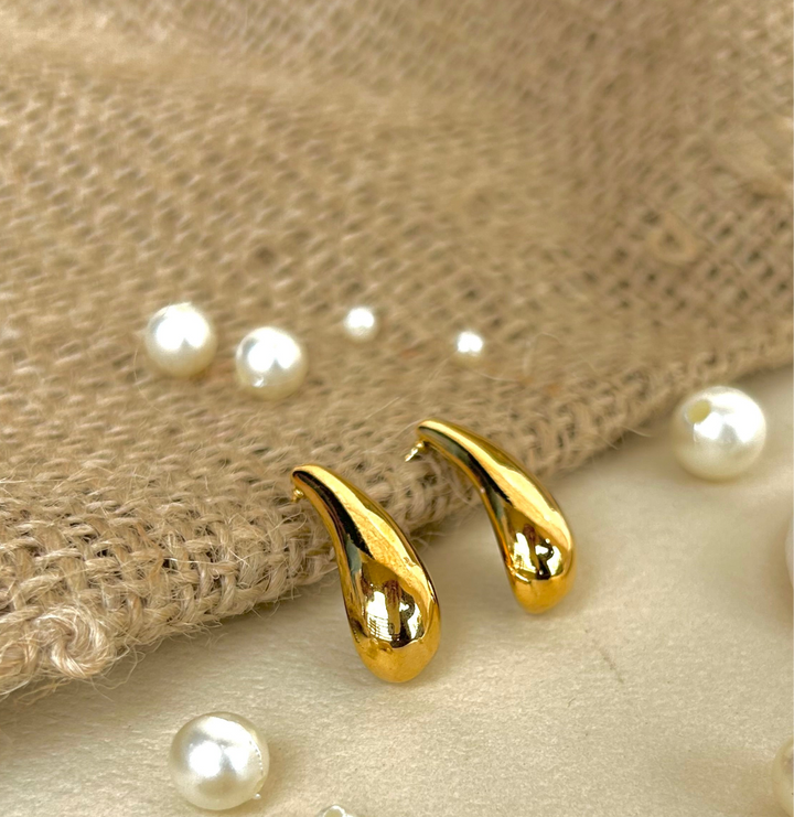 Tear drop earrings